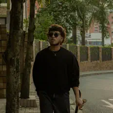 Listen to Dolly, watch music videos, read bio, see tour dates & more!