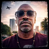 Hör dir undefined an, schau dir Musikvideos an, lies die Biografie, finde Tourdaten und mehr!