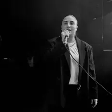 אושר כהןを聴いたり、ミュージックビデオを鑑賞したり、経歴やツアー日程などを確認したりしましょう！