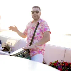 Dengarkan Fernando Gutiérrez, tonton video musik, baca bio, lihat tanggal tur & lainnya!