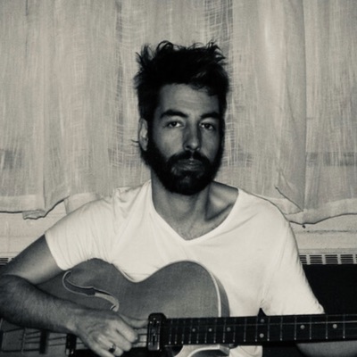 Escucha a Leif Vollebekk, mira vídeos musicales, lee la biografía, consulta fechas de giras y mucho más.