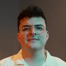 Ascolta Luigi Bolaños, guarda video musicali, leggi la biografia, vedi le date del tour & altro!