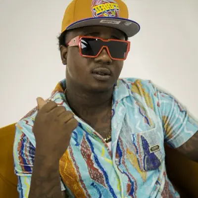Listen to Lo Brasii, watch music videos, read bio, see tour dates & more!