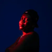 Ouça undefined, assista a videoclipes, leia a biografia, veja as datas das turnês e mais!