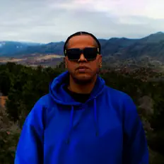 Ακούστε περιεχόμενο από The Real MPK, παρακολουθήστε μουσικά βίντεο, διαβάστε το βιογραφικό, δείτε ημερομηνίες περιοδείας, και πολλά ακόμη!