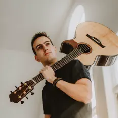 Remi Cote सुनें, म्यूज़िक वीडियो देखें, बायो पढ़ें, दौरे की तारीखें और बहुत कुछ देखें!