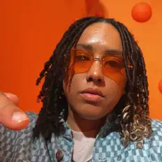 Listen to Queen Lareefa, watch music videos, read bio, see tour dates & more!