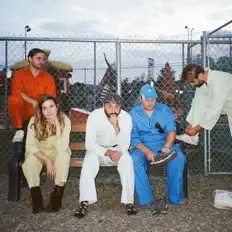Listen to Les Lunatiques, watch music videos, read bio, see tour dates & more!