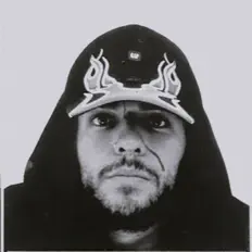 Escucha a Jovian, mira videos musicales, lee su biografía, consulta las fechas de las gira y más.