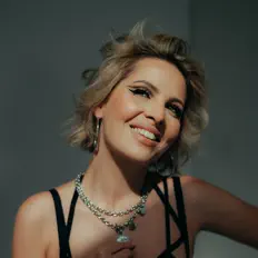 Listen to Lisa Oliferova, watch music videos, read bio, see tour dates & more!