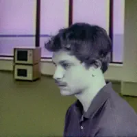 Poslechněte si interpreta undefined, sledujte hudební videa, přečtěte si životopis, podívejte se na data turné a další informace.