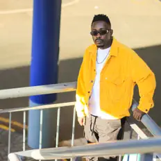 Dengarkan Frank Jhenkins, tonton video musik, baca bio, lihat tanggal tur & lainnya!