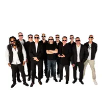 Escucha a undefined, mira videos musicales, lee su biografía, consulta las fechas de las gira y más.