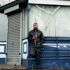 聆聽 Ratty Money、觀看音樂影片、閱讀小傳、查看巡演日期等！