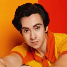 Dylan Chambers सुनें, म्यूज़िक वीडियो देखें, बायो पढ़ें, दौरे की तारीखें और बहुत कुछ देखें!