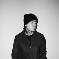 收听 undefined、观看音乐视频、阅读小传、查看巡演日期等 ！