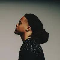 undefined सुनें, म्यूज़िक वीडियो देखें, बायो पढ़ें, दौरे की तारीखें और बहुत कुछ देखें!