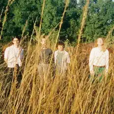 收听 Products Band、观看音乐视频、阅读小传、查看巡演日期等 ！