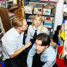 Girl Scout: песни, клипы, биография, даты выступлений и многое другое.