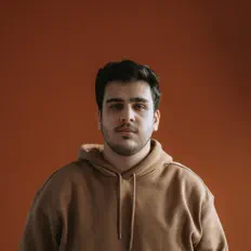 Ouça Kuba Piechnik, assista a videoclipes, leia a biografia, veja as datas das turnês e mais!