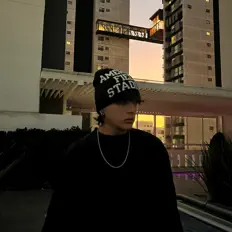 Escucha a Kisho, mira vídeos musicales, lee la biografía, consulta fechas de giras y mucho más.