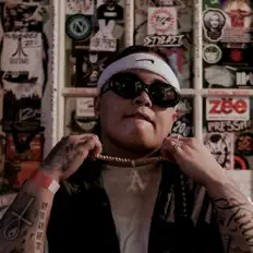 Écoutez Kutthroat Avo, regardez des vidéoclips, lisez la biographie, consultez les dates de tournée et plus encore !