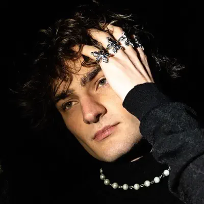 Listen to Giorgio Poma, watch music videos, read bio, see tour dates & more!