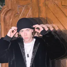 Listen to BENJI ROMEO, watch music videos, read bio, see tour dates & more!