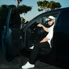 Ascolta Beazie Beats, guarda video musicali, leggi la biografia, vedi le date del tour & altro!