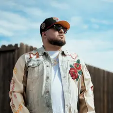 Escucha a Lalo G Alvarez, mira videos musicales, lee su biografía, consulta las fechas de las gira y más.