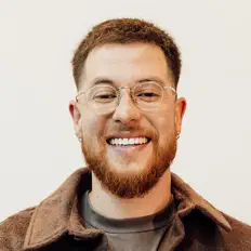聆聽 Mateus Brito、觀看音樂影片、閱讀小傳、查看巡演日期等！