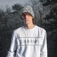 Listen to Findingyourstruly, watch music videos, read bio, see tour dates & more!