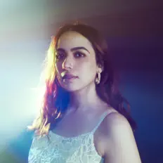 Ragini Tandanを聴いたり、ミュージックビデオを鑑賞したり、経歴やツアー日程などを確認したりしましょう！