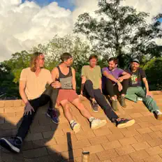 Escucha a Blanko Basnet, mira videos musicales, lee su biografía, consulta las fechas de las gira y más.