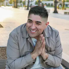 Dengarkan Rudy Cruz, tonton video musik, baca bio, lihat tanggal tur & lainnya!