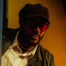 Listen to Kobla Jnr, watch music videos, read bio, see tour dates & more!