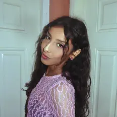 Ouça Ishan, assista a videoclipes, leia a biografia, veja as datas das turnês e mais!