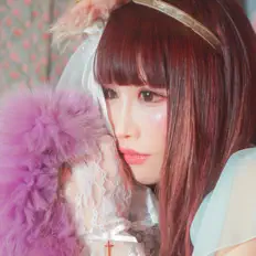 Listen to Bonjour Suzuki, watch music videos, read bio, see tour dates & more!