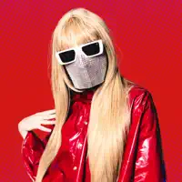 Escucha a undefined, mira vídeos musicales, lee la biografía, consulta fechas de giras y mucho más.
