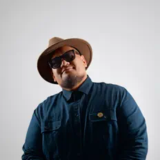 Listen to Lomez Brown, watch music videos, read bio, see tour dates & more!