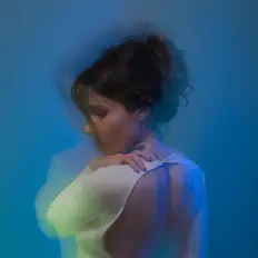 Fanny Lajoieを聴いたり、ミュージックビデオを鑑賞したり、経歴やツアー日程などを確認したりしましょう！