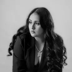 Jannette Ortiz을(를) 듣고, 뮤직 비디오를 보고, 약력을 읽고, 투어 일정 등을 확인하세요!