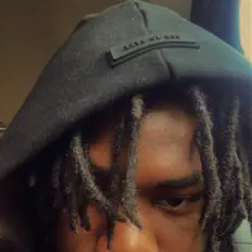 收听 Trip 20、观看音乐视频、阅读小传、查看巡演日期等 ！