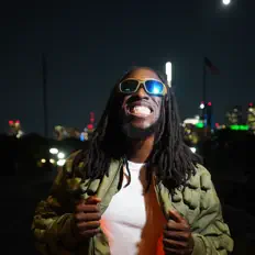 Dengarkan Brizzy On Da Beat, tonton video musik, baca bio, lihat tanggal tur & lainnya!