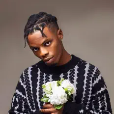 Lazwidを聴いたり、ミュージックビデオを鑑賞したり、経歴やツアー日程などを確認したりしましょう！