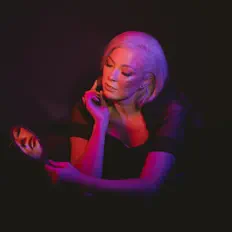 Listen to Shaylee Simeone, watch music videos, read bio, see tour dates & more!