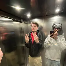 Hextii dinle, müzik videolarını izle, biyografisini oku, tur tarihlerini ve daha fazlasını gör!