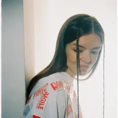Dengarkan Natasha Bai, tonton video musik, baca bio, lihat tanggal tur & lainnya!