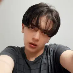 收听 Hope、观看音乐视频、阅读小传、查看巡演日期等 ！