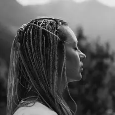 Dengarkan МАЙАМАХА, tonton video musik, baca bio, lihat tanggal tur & lainnya!